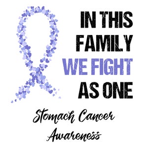 胃がん啓発 SVG、PNG、2 種類のバリエーション、Cricut、Silhouette、Cameo 用のカット ファイル、In This Family We Fight As One、Periwrinkle Ribbon