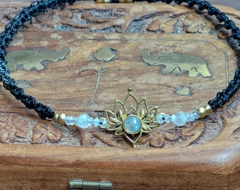 Macrame Choker Lotus with Moonstone – Handmade Boho Necklace with Gemstone Pendant, Adjustable, Spiritual Jewelry, Gift for Her