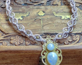 Moonstone Macrame Choker – Handmade Necklace with Brass Beads in Beige, Boho Festival & Wedding Jewelry