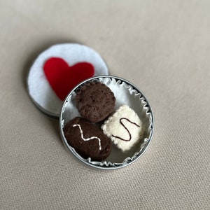 Box Chox - Felt Chocolates - Valentines Day Gifts - Box of Chocolates - Soft Toys - Pretend Play