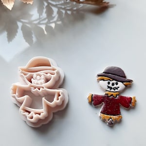 Scarecrow Polymer Clay Cutter, Halloween clay cutters, Fall clay cutters, embossing clay cutters, spooky clay cutters, polymer clay cutters