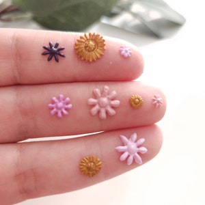 Silicon Mold for Polymer Clay, small flowers polymer clay, tiny Flower mold, micro flower mold, Silicone Mold, spring flowers silicon mold