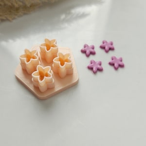 Cluster flower clay cutter, flower clay cutter, petal clay cutter, Spring polymer clay cutter, flower builder, star clay cutter, tiny cutter