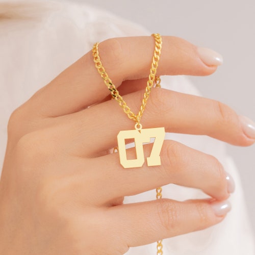 Collier numéroté personnalisé en or 14 carats, pendentif de baseball, bijoux de sport, cadeaux pour elle, garçons, filles, PNN1