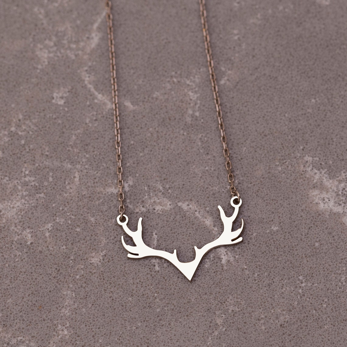 14K Gold Antler Necklace Deer Horn Pendant Dainty Antler Etsy