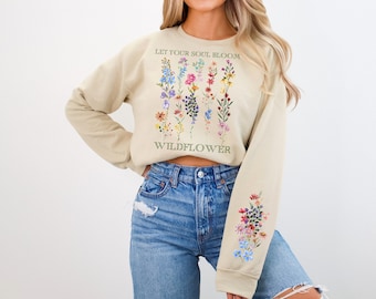 Sleeve Print, Vintage Botanical Pullover, Wild Flower Crewneck, Boho Wildflowers Cottagecore Sweatshirt, Flower Shirt, Pastel Floral Nature