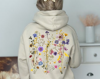 Pressed Flowers Hoodie, Boho Wildflowers Cottagecore Hoody, Floral Graphic, Pastel Floral Nature Sweatshirt, Vintage Botanical Hoodie