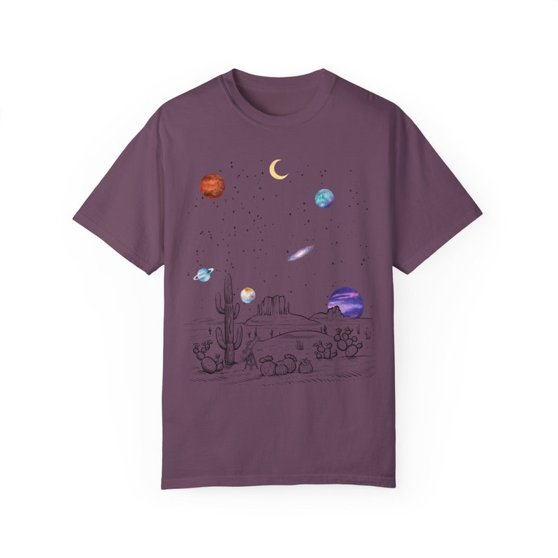 Camisa celestial Comfort Colors®, camiseta lunar, camiseta Star Galaxy, camisa mística de fase lunar, camiseta de astronomía de astrología, camiseta gráfica lunar Berry