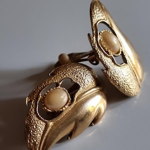 Vintage 60&#39;s earrings