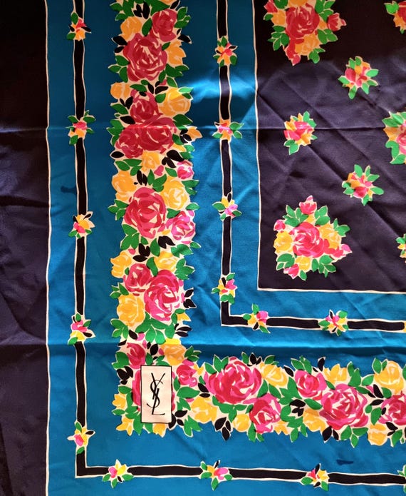 Foulard Vintage Yves Saint Laurent - Gem