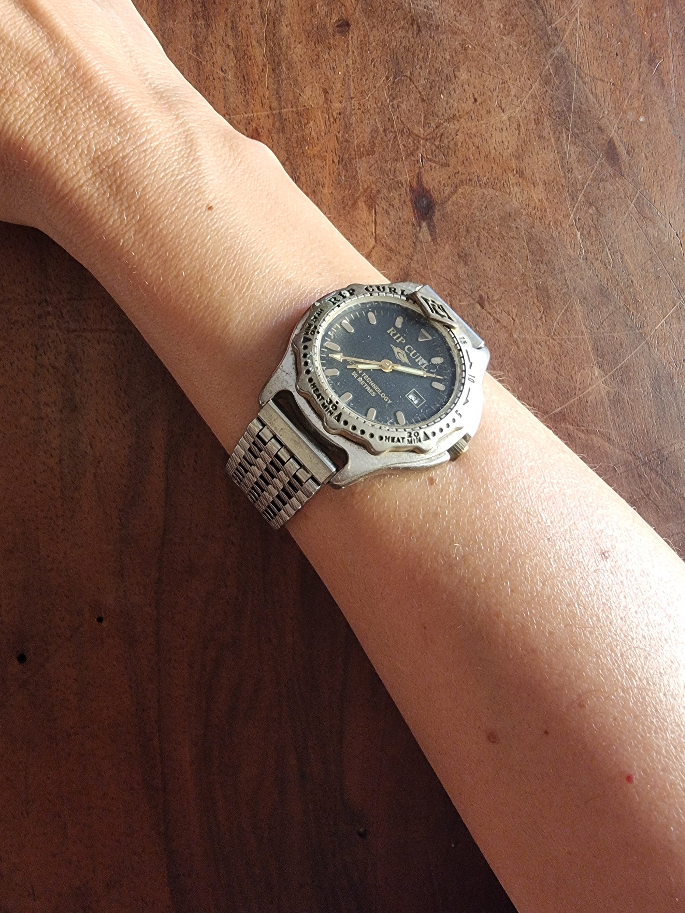 Vintage Ladies Rip Curl Watch Silver Tone Bracelet Rip Curl Watch - Etsy main image 3