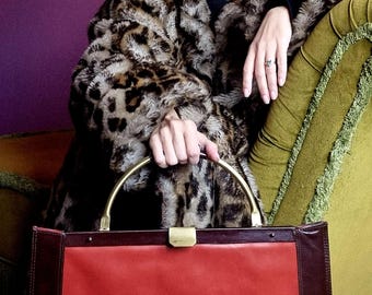 Vintage Castioni Bag by Architect G. Pennacchi – Leather & Brass Handle – 1960s/70s Italian Design