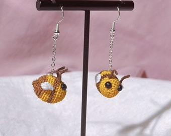 Micro Crochet Jewelry, Handmade Cute Bees Earring, silver earring hooks for sensitive skin, Lace thread, Finished product Earrings