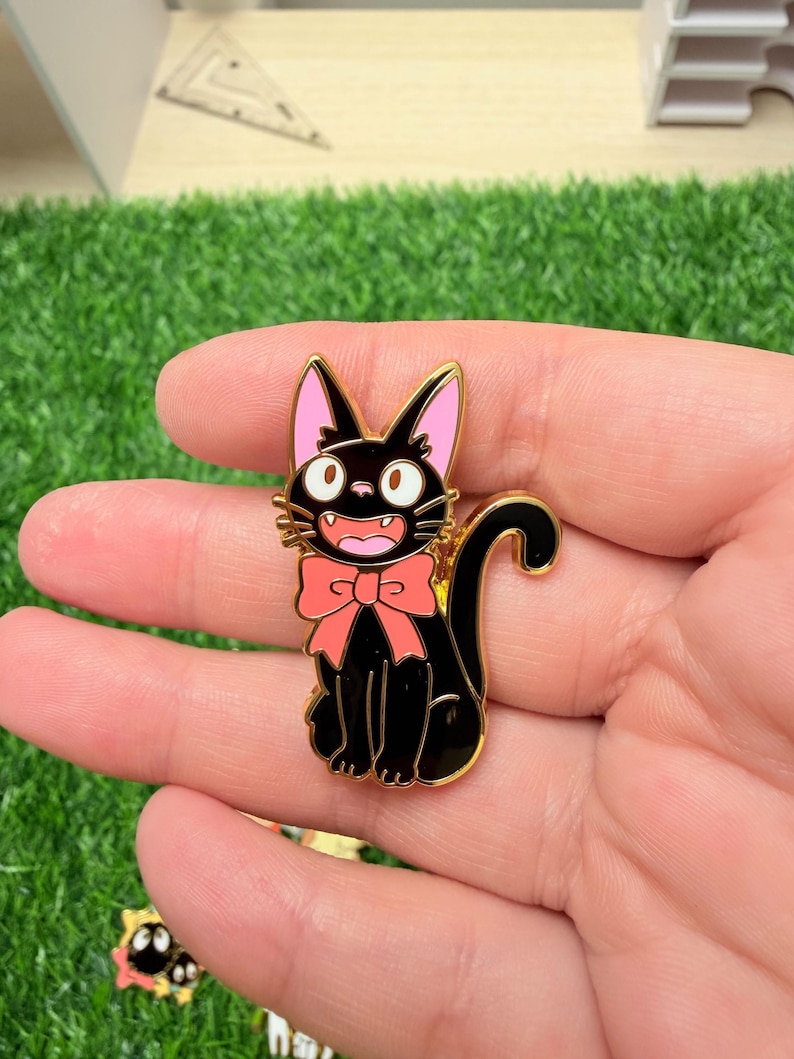 Studio Ghibli Enamel Pins - toroto, Calcifer, soot sprites, Turnip head, Jiji cat, Heen dog Jiji Cat