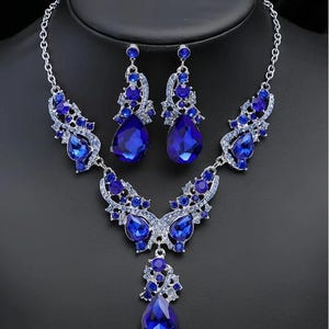 JEWELRY SET-Luxury Rhinestone Jewelry Set, Sapphire Blue, Elegant Pendant Necklace, Includes Necklace  Earrings