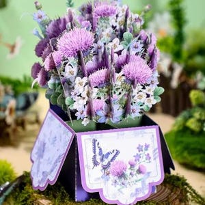 POP-UPKAART - Wenskaart paarse distel bloembak - Perfect voor verjaardagen en alle gelegenheden: 3,5 x 3,5 x 7,5