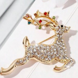 Gold Christmas Reindeer Brooch Pins For Women - Festive Holiday Jewelry For Sweaters, Bags, Hats - View #7
