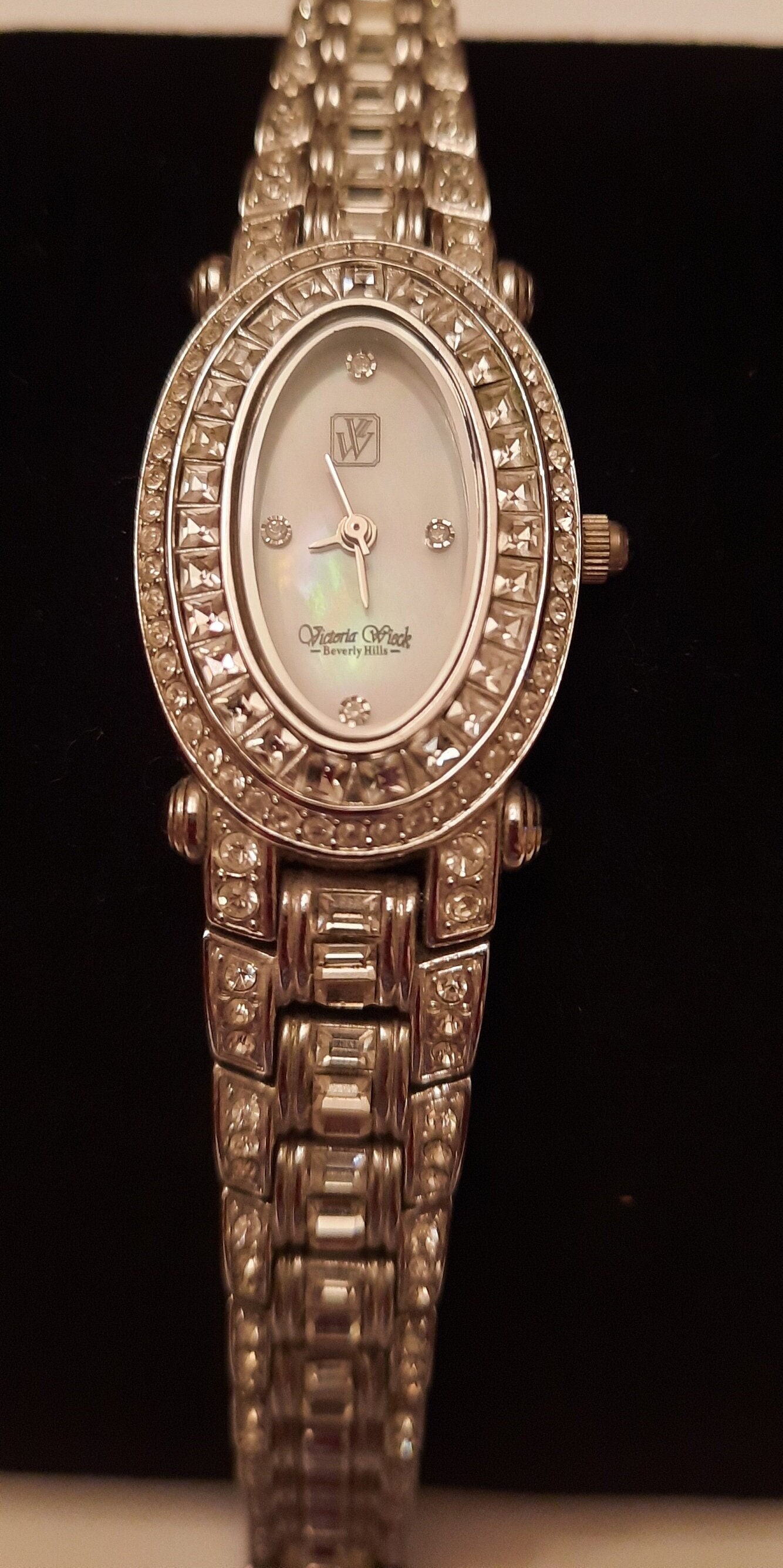 Aston gerard 3.2 ct diamond watch discount