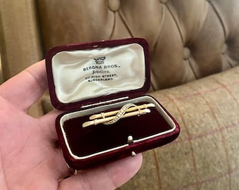 Velvet Antique Jewelry Box. Vintage Jewellery Box. Antique Brooch Box.