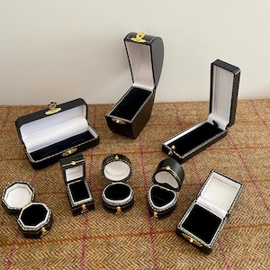 Vintage style Jewelry boxes. Antique style Jewellery boxes. Black leatherette Ring box, Bangle box, cufflinks box, necklace pendant box