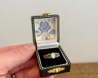 Beautiful Vintage Style Black Leatherette Ring Box with floral lining. Ideal for an engagement ring