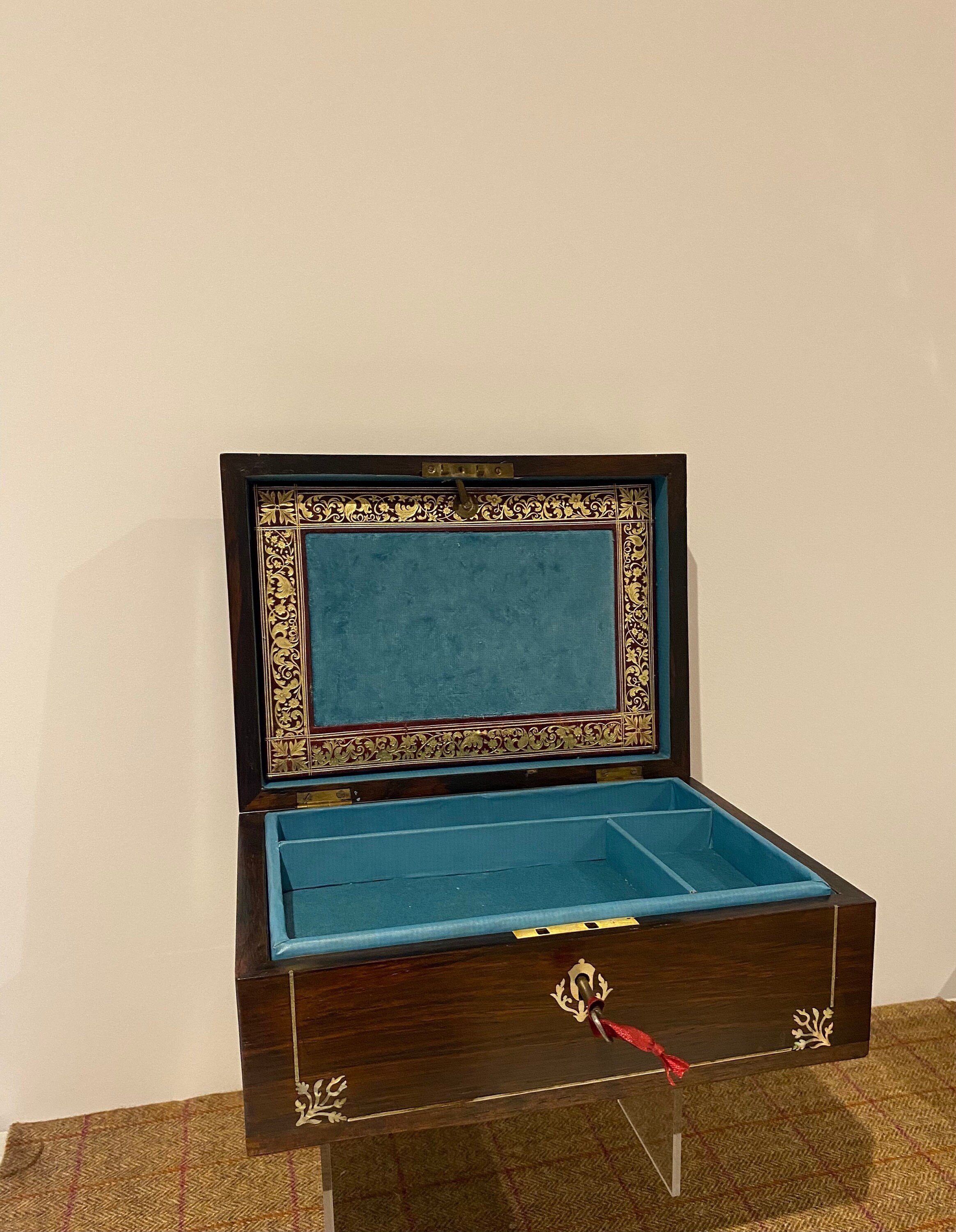 Quality Victorian Travelling Jewellery Mahogany Wooden Table Top  Jewelry Box for Jewelery Rings With key