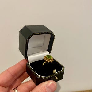 Vintage Style Ring Box. New Luxury Jewelry Box. Perfect for a wedding ring or Engagement ring