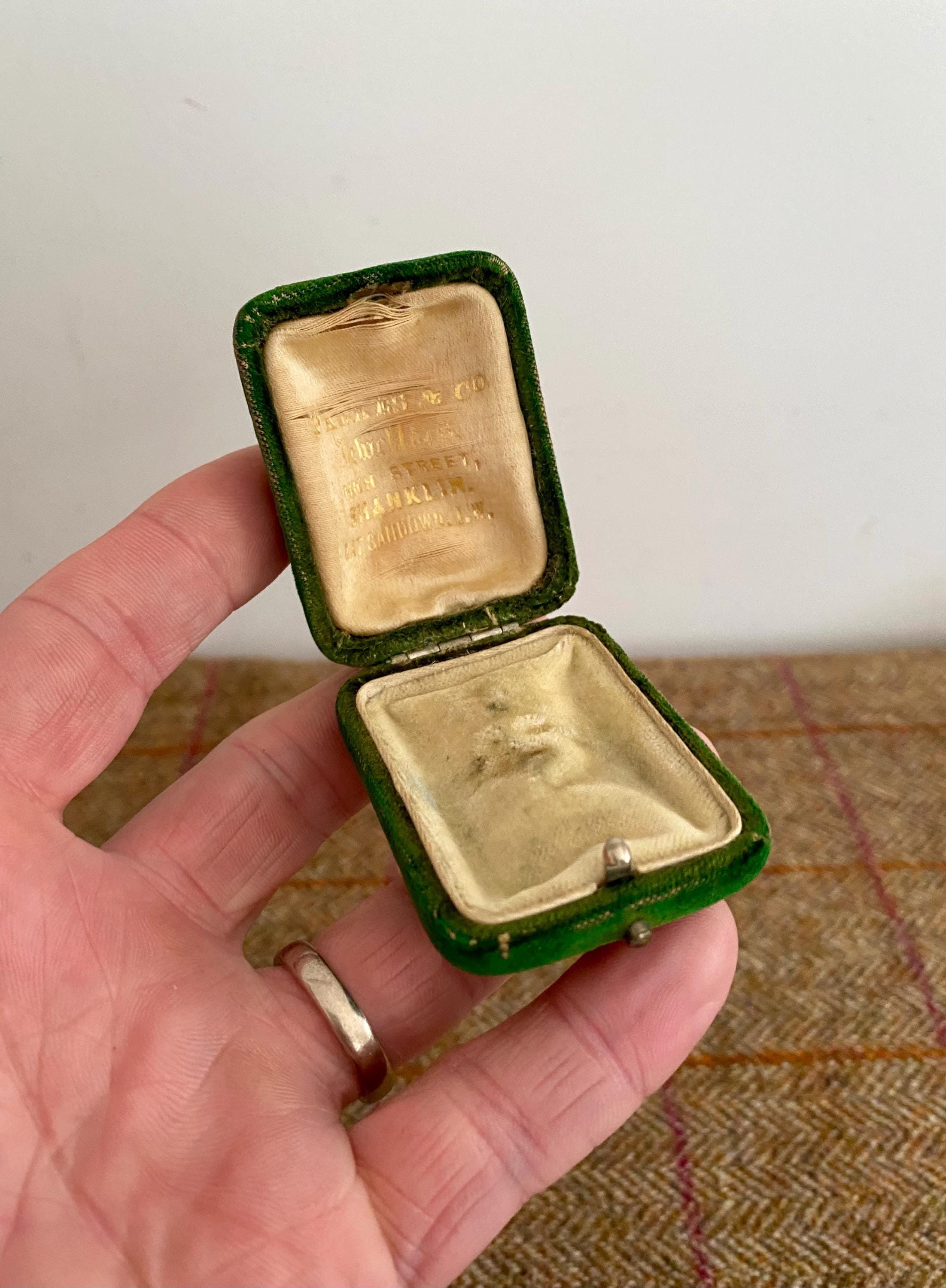 アンティーク ジュエリーケース ベルベット グリーン アンティーク ジュエリーケース ベルベット グリーン