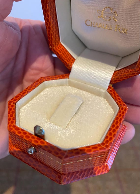 Impressive Vintage Ring Box. Statement Ring box i… - image 10