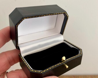 ヴィンテージスタイルのダブルリングボックス、結婚指輪用のジュエリー