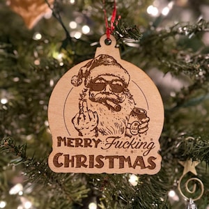 Zabawna drewniana ozdoba Świętego Mikołaja: wesołych, cholernie świąteczny prezent