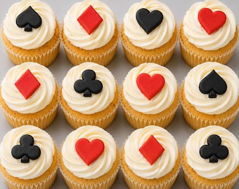 Decorazioni commestibili per torte a tema carte da gioco del casinò (25 pezzi), in pasta di zucchero, con soggetti di Las Vegas.