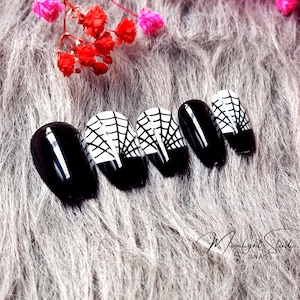 24 Stück Funky Web Halloween Press-on-Nägel/Festliche-Nägel/Stick-on-Nägel/Falsche Nägel/Kleber-Nägel/Vollabdeckung/Orange - Geschenk für Sie