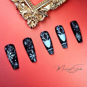 24 Stück Weihnachten Press-on-Nägel/Festliche Nägel/Stick-on-Nägel/Falsche Nägel/Kleber auf den Nägeln/Vollständige Abdeckung - Geschenk für Sie