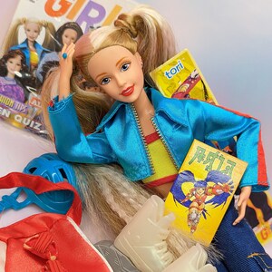 Generation Girl Tori Doll Skater Girl 1998 Mattel 20969 Blonde Barbie Doll With Accessories Vintage 90s Collectible Barbie Doll Toys Etsy