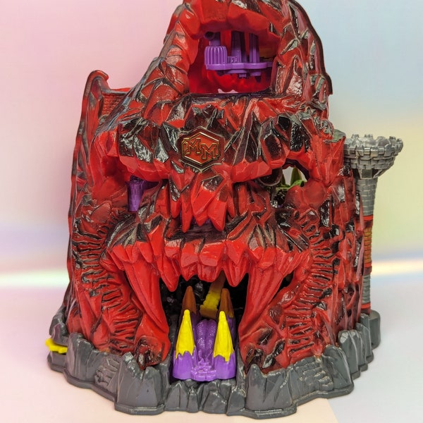 Mighty Max Trapped in Skull Mountain Castle Playset 1992 Bluebird Toys Incomplete MM Volcano Vintage 90s dolls Miniatures