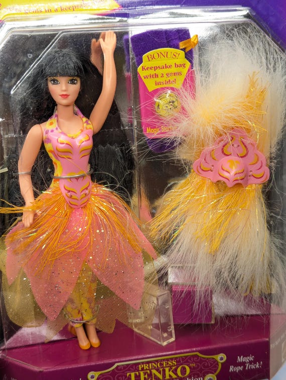 Princess Tenko Guardians of Magic Golden Lion Fashion Action Doll