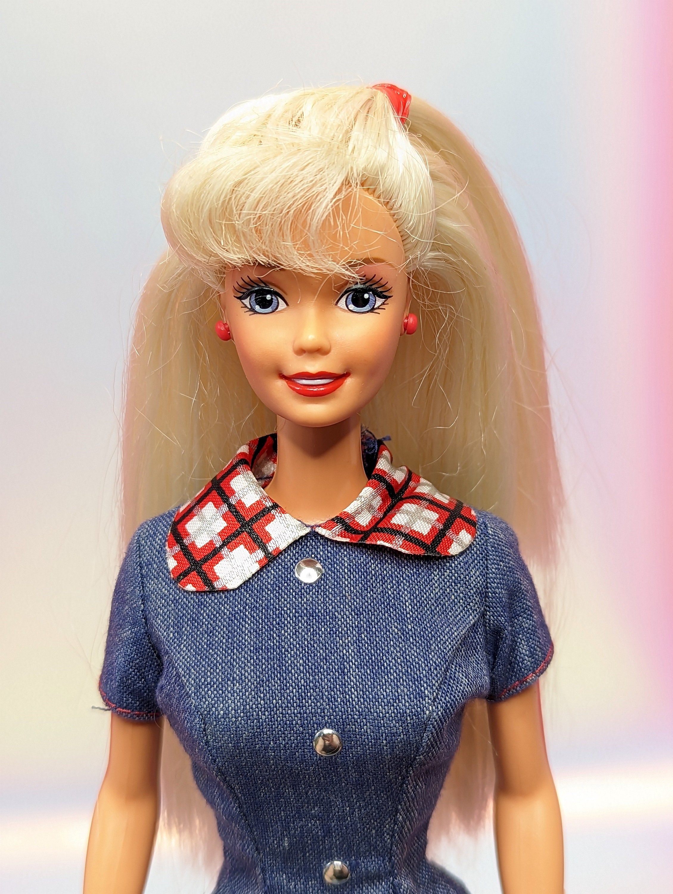 Barbie Style 1997 Mattel #18219 Blonde Doll Denim Jean Dress Plaid