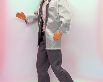 Perfume Giving Ken Doll 1987 Mattel #4554 Silver Tux Brown Perfume Giving Ken Doll 1987 Mattel #4554 Silver Tux Brown