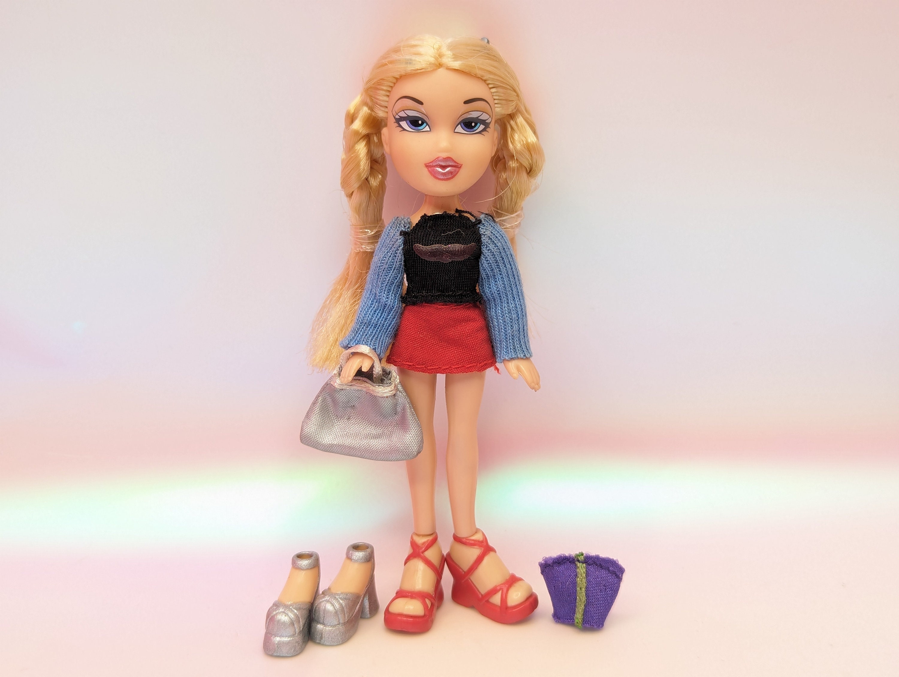 Lil Bratz 3rd Edition Mini Cloe Doll MGA 2003 Clothes