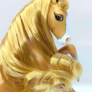 Dapples Ponies Mom Palomino Horse Breyer Reeves 95103 Tan Brown White Horse With Brushable Hair 1995 Vintage 90s collectible toys