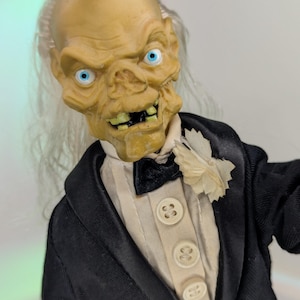 Tales From the Crypt Cryptkeeper Doll in Tux 12” Talking Action