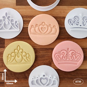 Set of 3 (three) Tiara / Crown fondant stamps and 6cm round cookie cutter