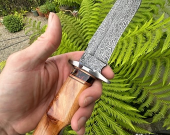 Hand forged 6-1/2” Damascus bowie knife