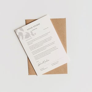 Membrete floral minimalista en blanco y negro / Plantilla editable en Canva