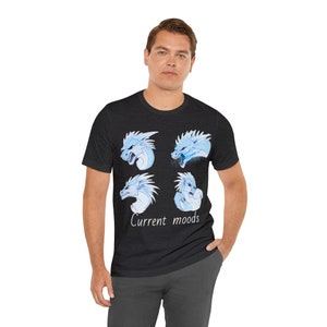 Camiseta 'Current Moods' do Wings of Fire Winter, dragões, asas de fogo, wof, arte não gerada por IA, sem variação de imagem no verso imagem 7