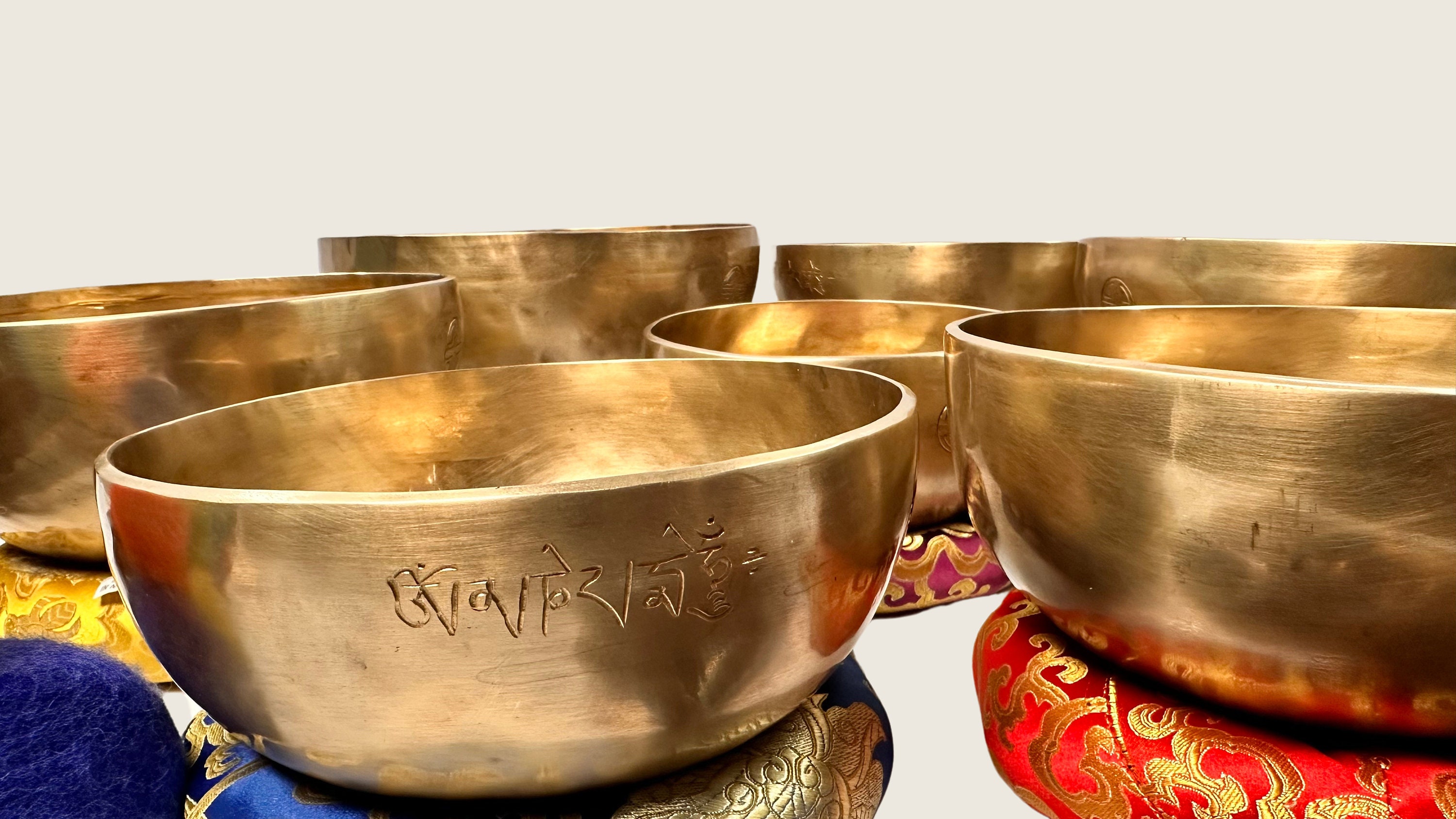 チャクラヒーリングシンギングボウル7個セット チベット7音