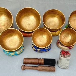 Singing Bowl Set of 7 for chakra healing meditation yoga sound healing therapy • 7 Chakra Set Sound Bowl Handmade in Nepal