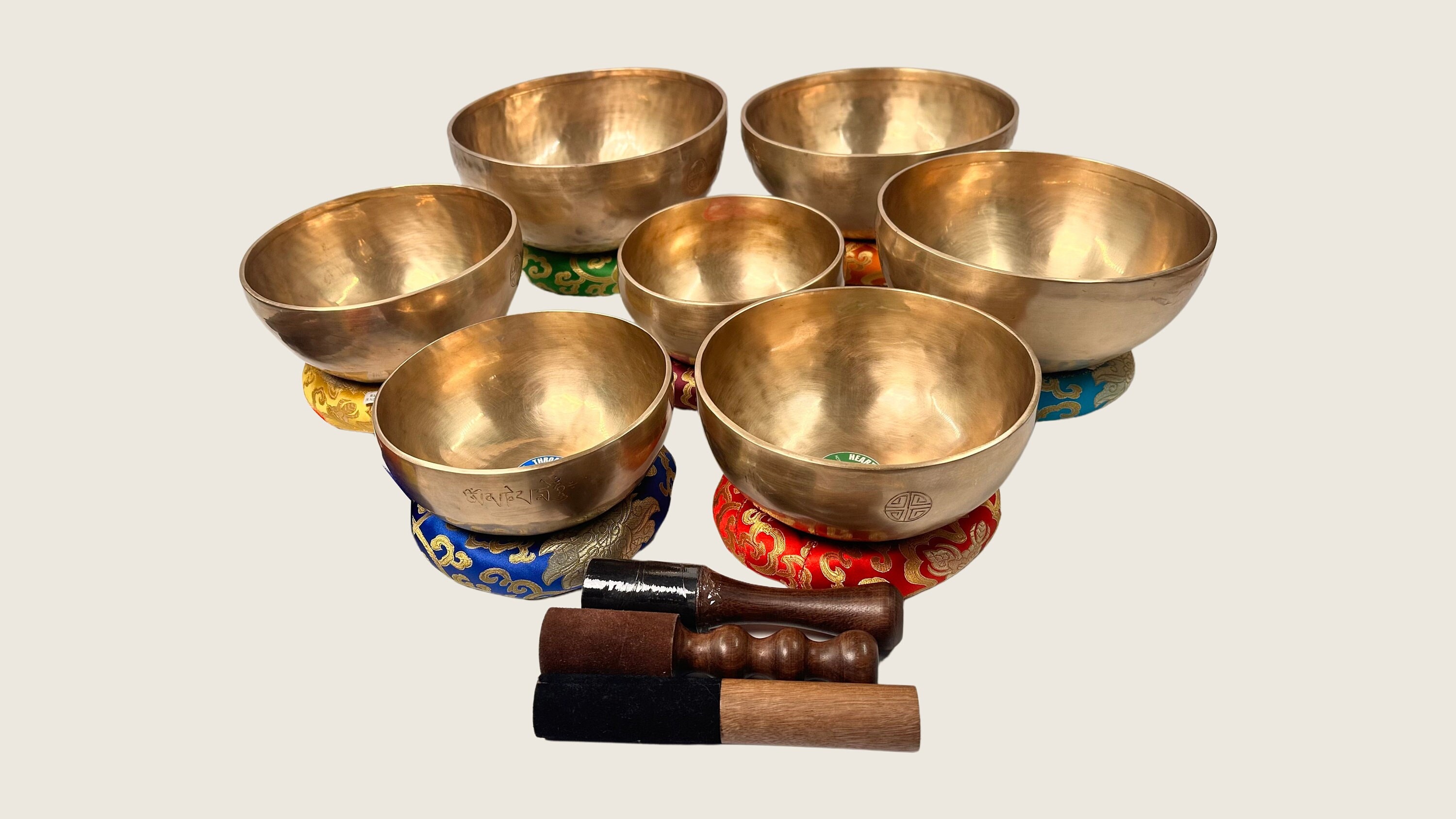 チャクラヒーリングシンギングボウル7個セット チベット7音