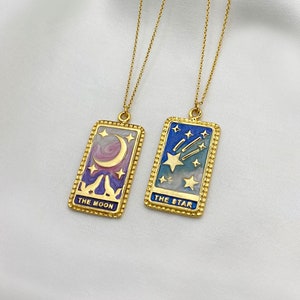 Collana con tarocchi placcata in oro, gioielli con tarocchi, la luna, le stelle, gioielli celestiali e mistici, i migliori regali di Natale, regali di compleanno